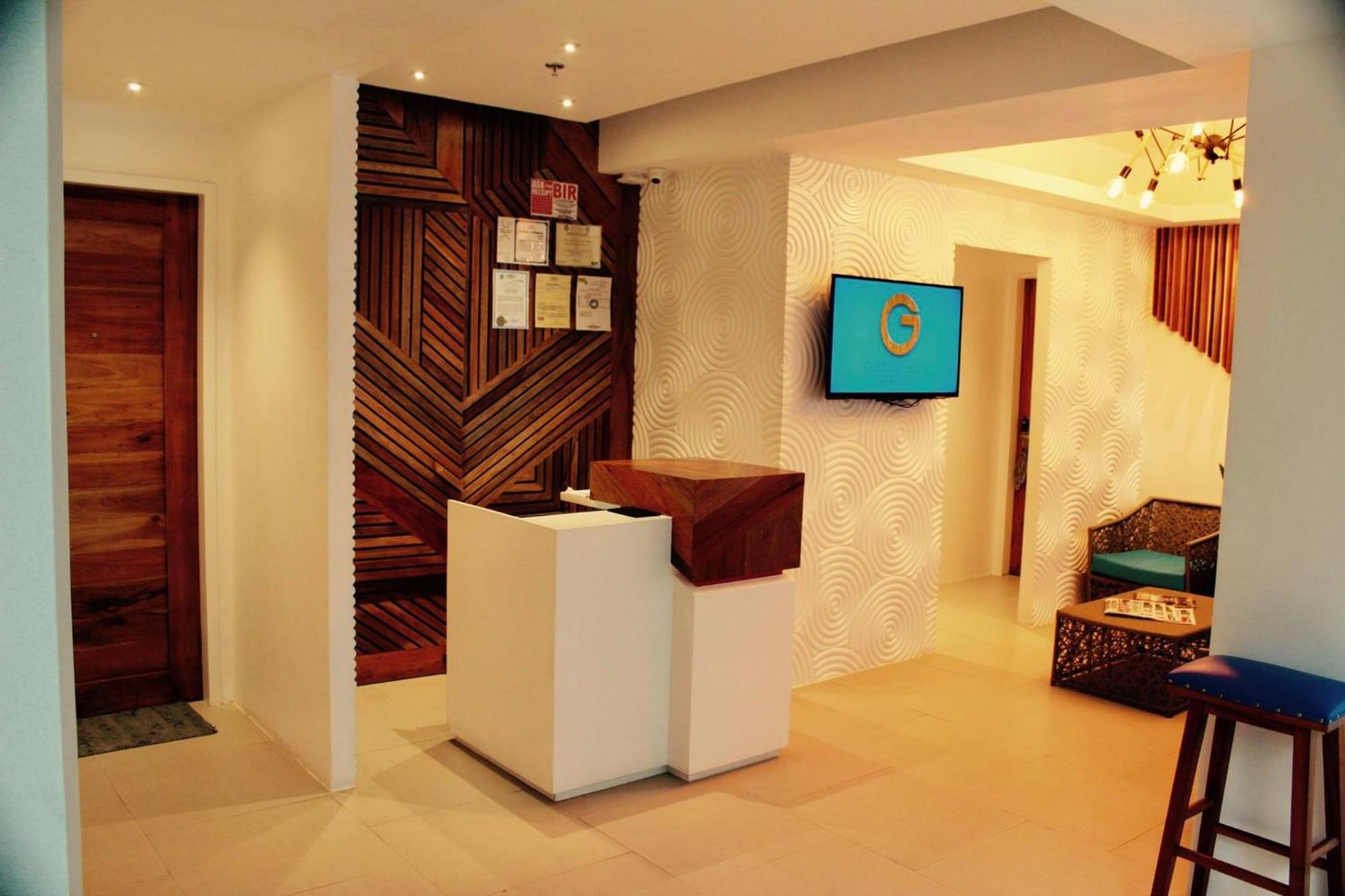 Oyo 609 G Executive Hotel And Spa Boracay Manoc-Manoc Екстер'єр фото