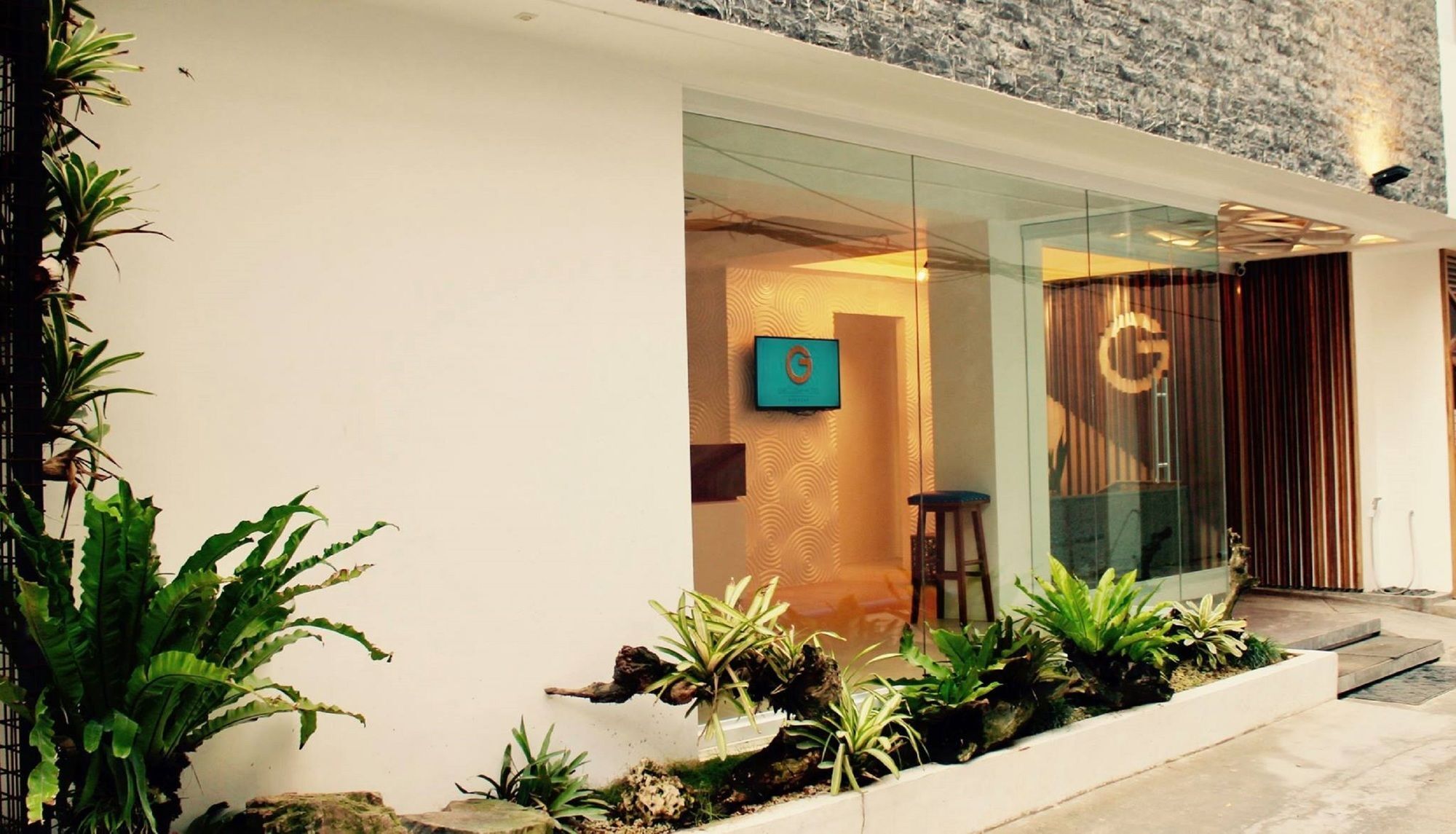 Oyo 609 G Executive Hotel And Spa Boracay Manoc-Manoc Екстер'єр фото